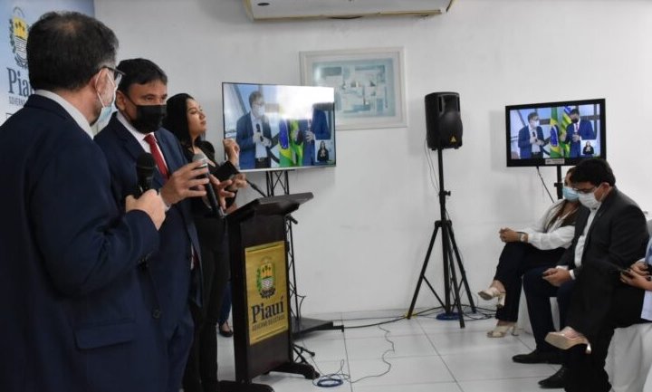 Imagem Governador anuncia liberação de R$ 370 mil para empreendedores do Piauí