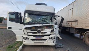 Imagem PRF atende acidente com vítima na BR 343