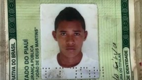 Imagem Homem é preso por morder a mulher e ameaçar criança com facão