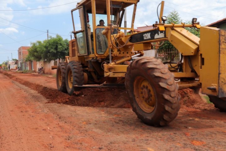 Imagem PAVIMENTAÇÃO: Prefeitura inicia terraplanagem e ruas do Bairro Ciana, em Altos