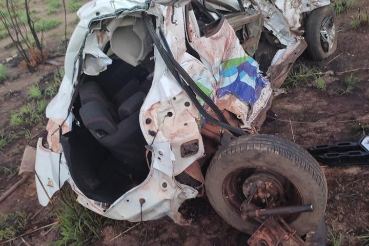 Imagem Servidor de Pau D'Árco morre após colidir carro com carreta, na BR 343, em Altos