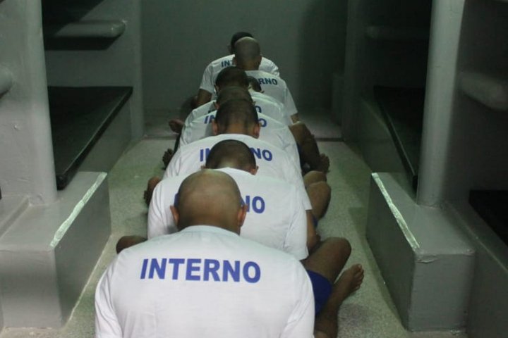 Imagem Detento da Cadeia Pública de Altos está entubado no HUT com suspeita de Covid-19