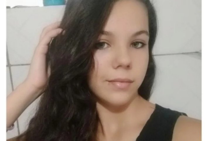 Imagem Jovem de apenas 15 anos foge de casa e está desaparecida