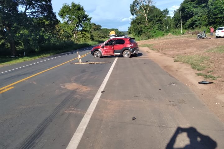 Imagem Duas pessoas morrem após grave colisão na BR-343, entre Altos e Teresina