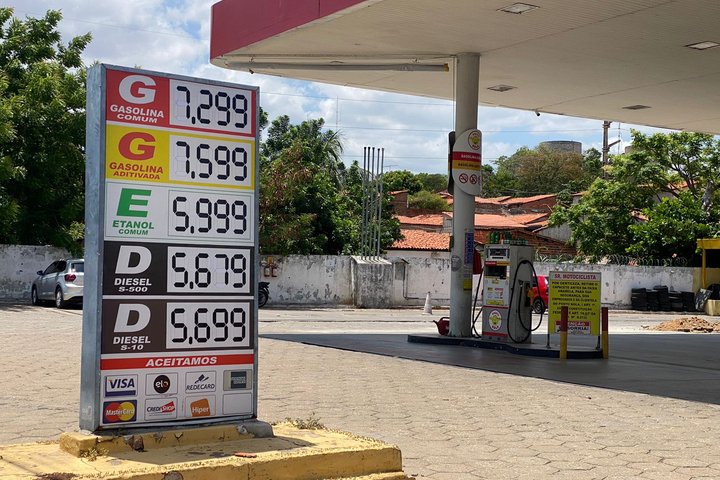 Imagem Petrobras anunciará novo reajuste no preço dos combustíveis