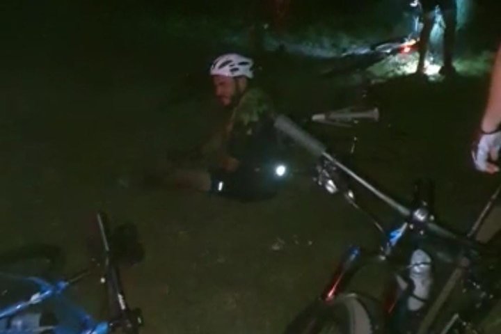 Imagem Motorista embriagado atropela ciclistas na BR-343 entre Altos e Teresina